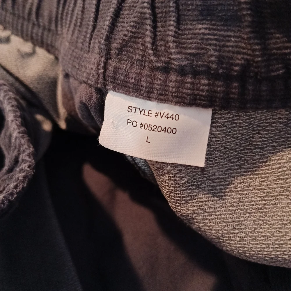 Vuori Optimist Gray Corduroy Casual Comfortable Athleisure Pant Size L